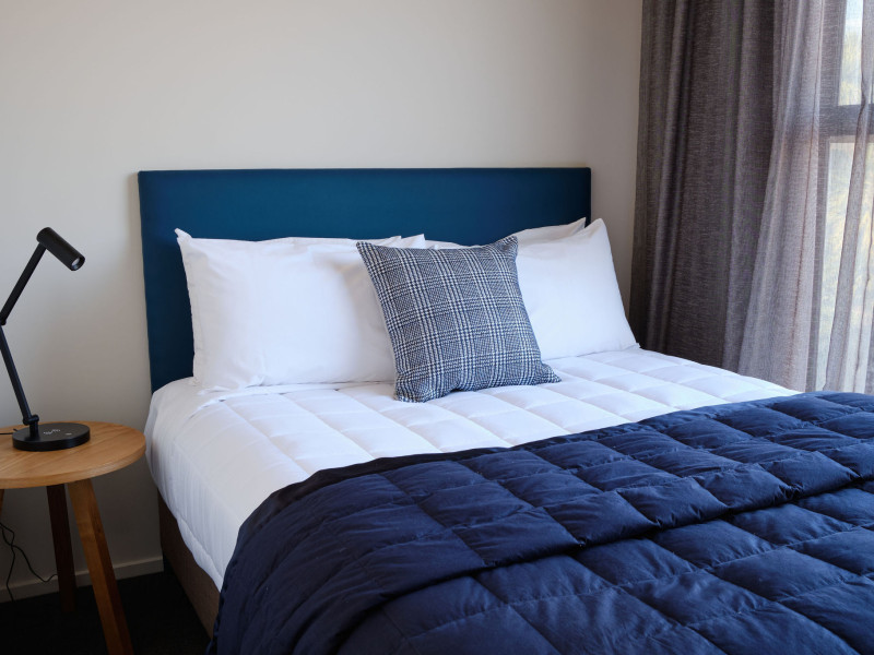 dscf3394bedroomqueen